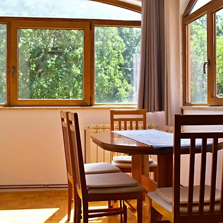 Appartement Kanegra *